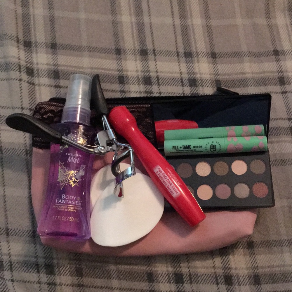 Beauty Bundle + Ipsy Bag PRICE FIRM